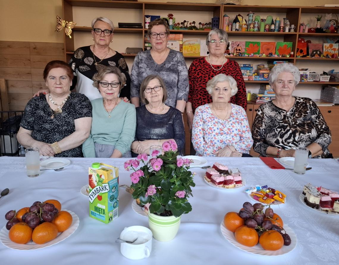 Dzień kobiet w klubie seniora